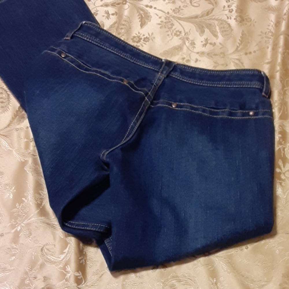 French Connection Jeans - Picture 5 of 8